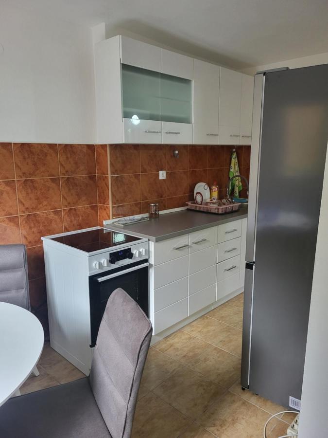 Apartment Novi Central Херцег Нови Екстериор снимка
