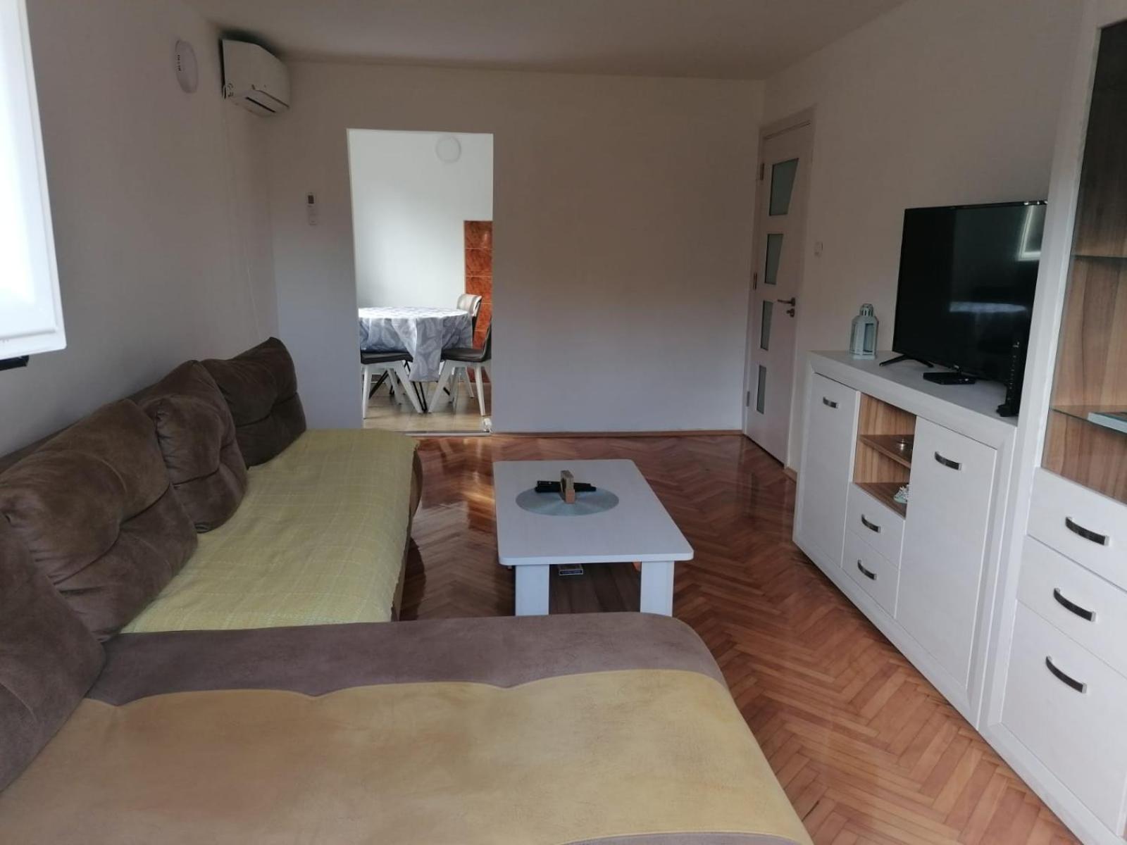 Apartment Novi Central Херцег Нови Екстериор снимка